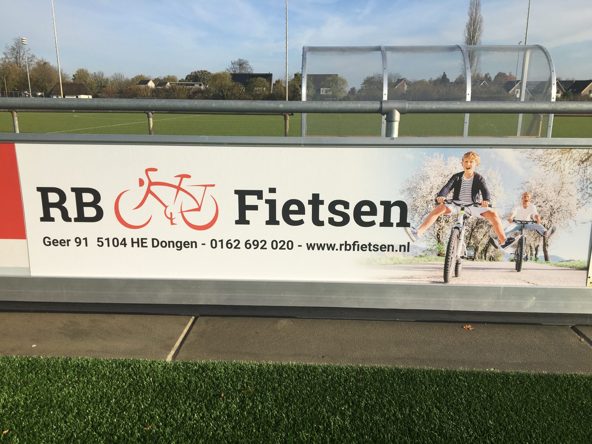RB Fietsen nieuwe bordsponsor VV Dongen